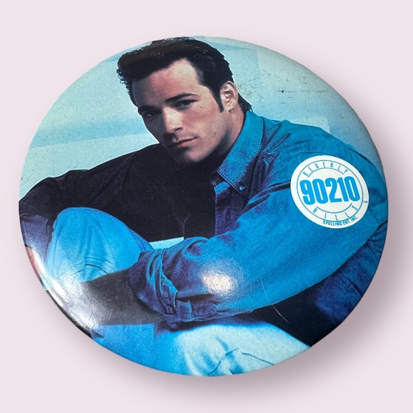 S/2 Vintage Beverly Hills 90210 Luke Perry “Dylan” Jason Priestly “Brandon” Pins - Picture 4 of 7